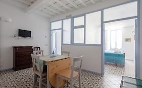 Casa Gigio 011030-Lt-0223